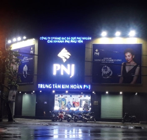 THI CÔNG BẢNG HIỆU LED