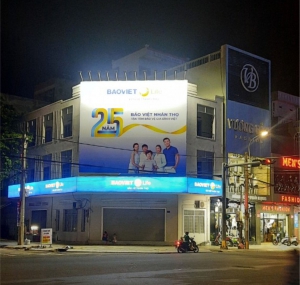 LẮP ĐẶT ĐÈN PHA