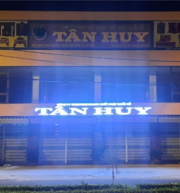 ĐÈN LED CHỮ MICA